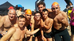 Travesia de natación Taronja Games en La Malvarosa